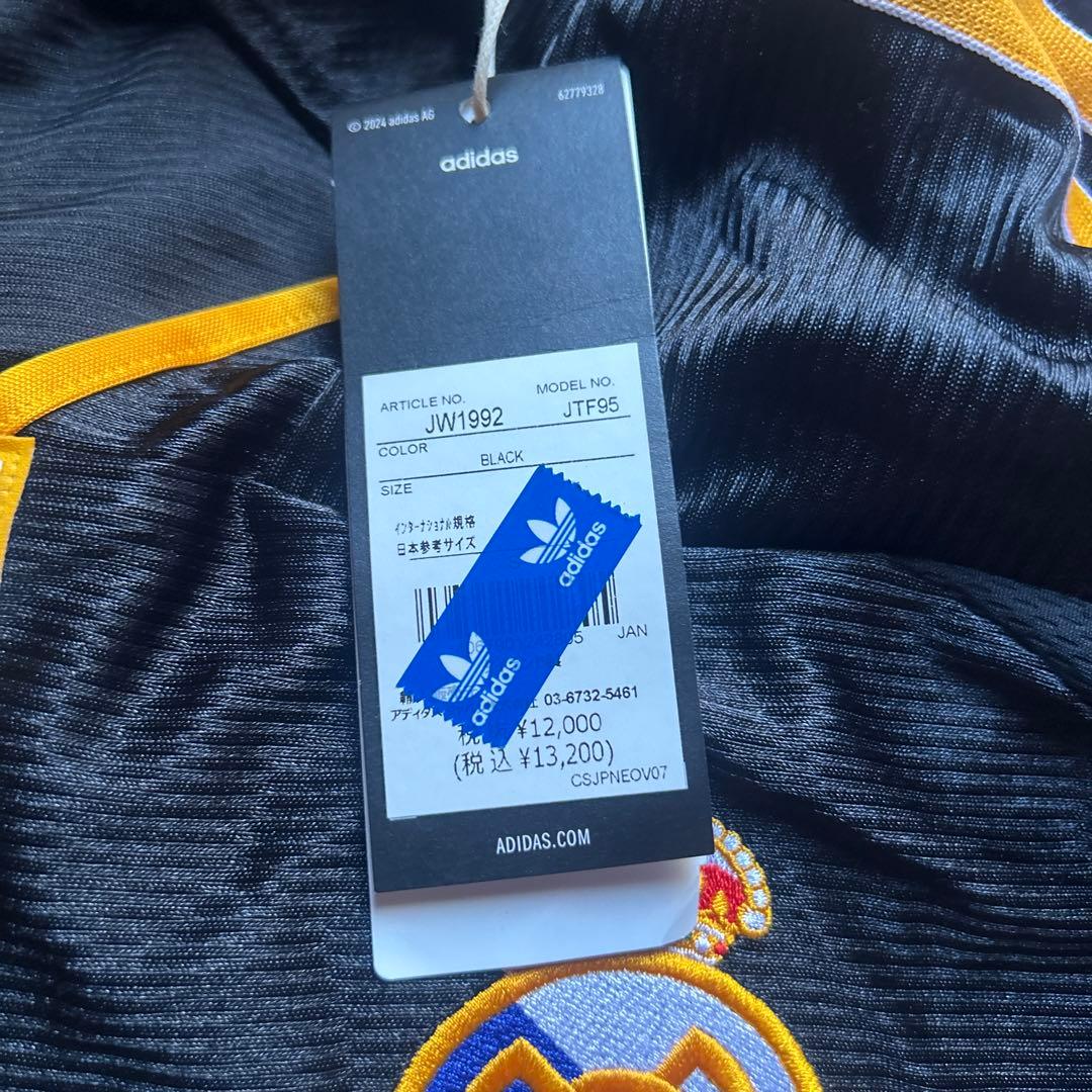 adidas Real Madrid ブラックシャツ 175/92A