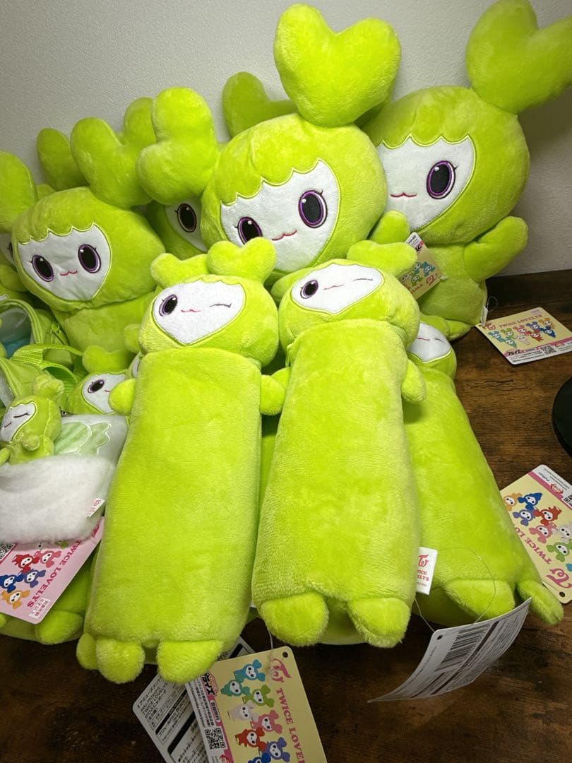 TWICE ジョンヨンカラー　ぬいぐるみ　ポーチ　バッグ　まとめ売り