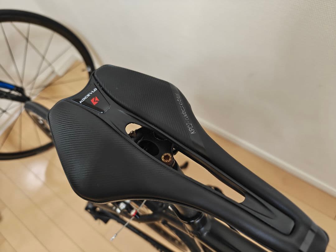 【引取限定】TREK fx3 フルカスタム　カーボンパーツ多数　通勤快速