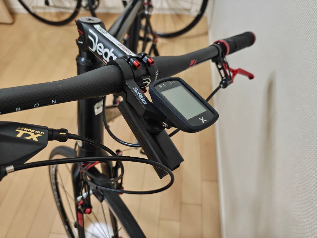 【引取限定】TREK fx3 フルカスタム　カーボンパーツ多数　通勤快速