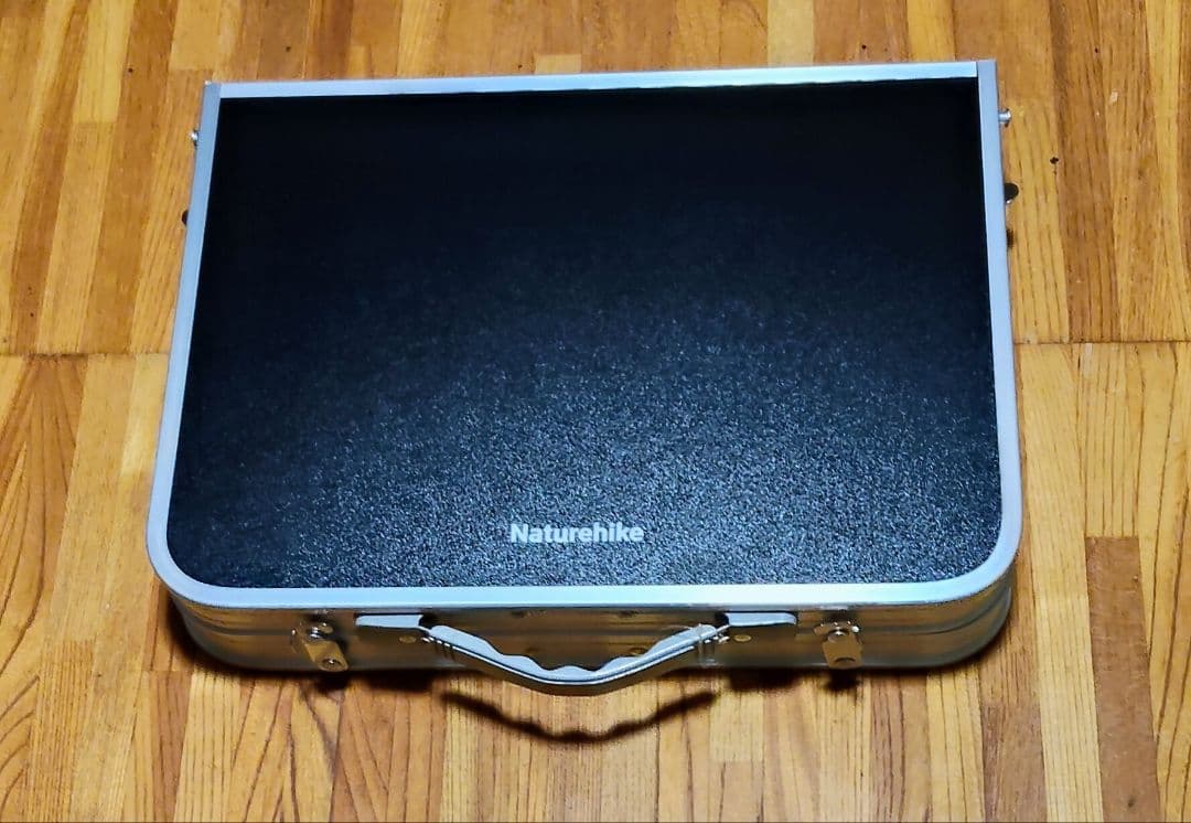 Naturehike 折りたたみテーブル ブラック　メッシュバッグ付