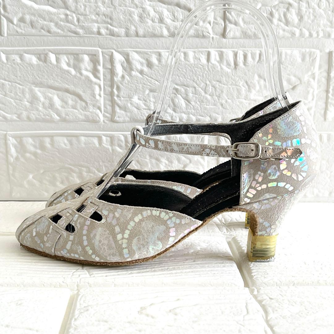 【美品】RHYTHM リズム ダンス シューズ 白 スパンコール 21.5cm