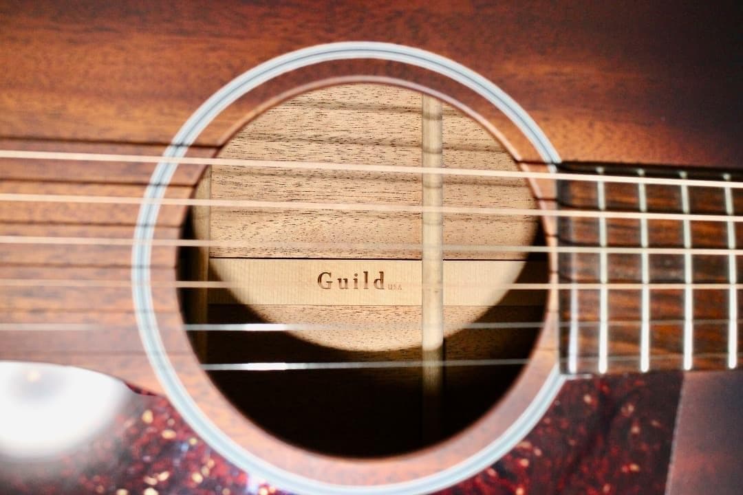 ◆USA ギルド D-20 Vintage Sunburst アコースティック◆