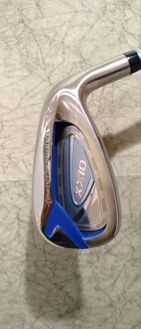 【美品】 ダンロップ XXIO12 7番 レディースアイアン 純正カーボン L