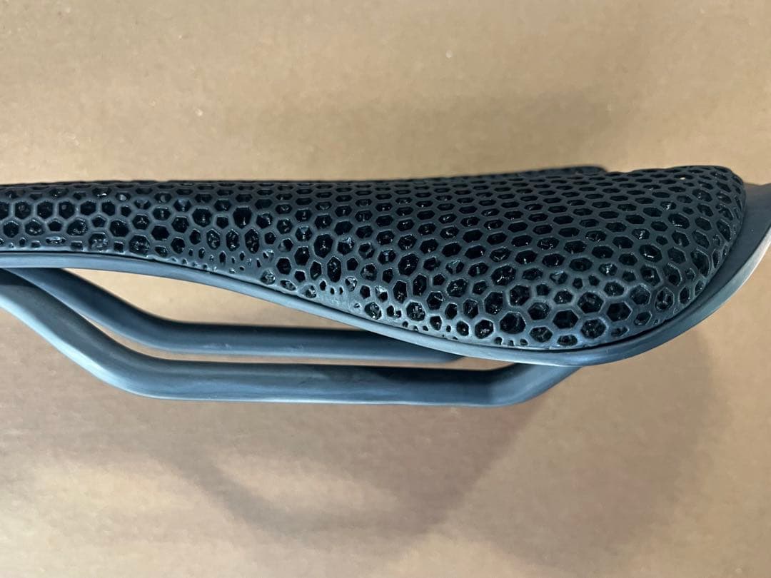 fizik VERRA PRO ブラック サドル