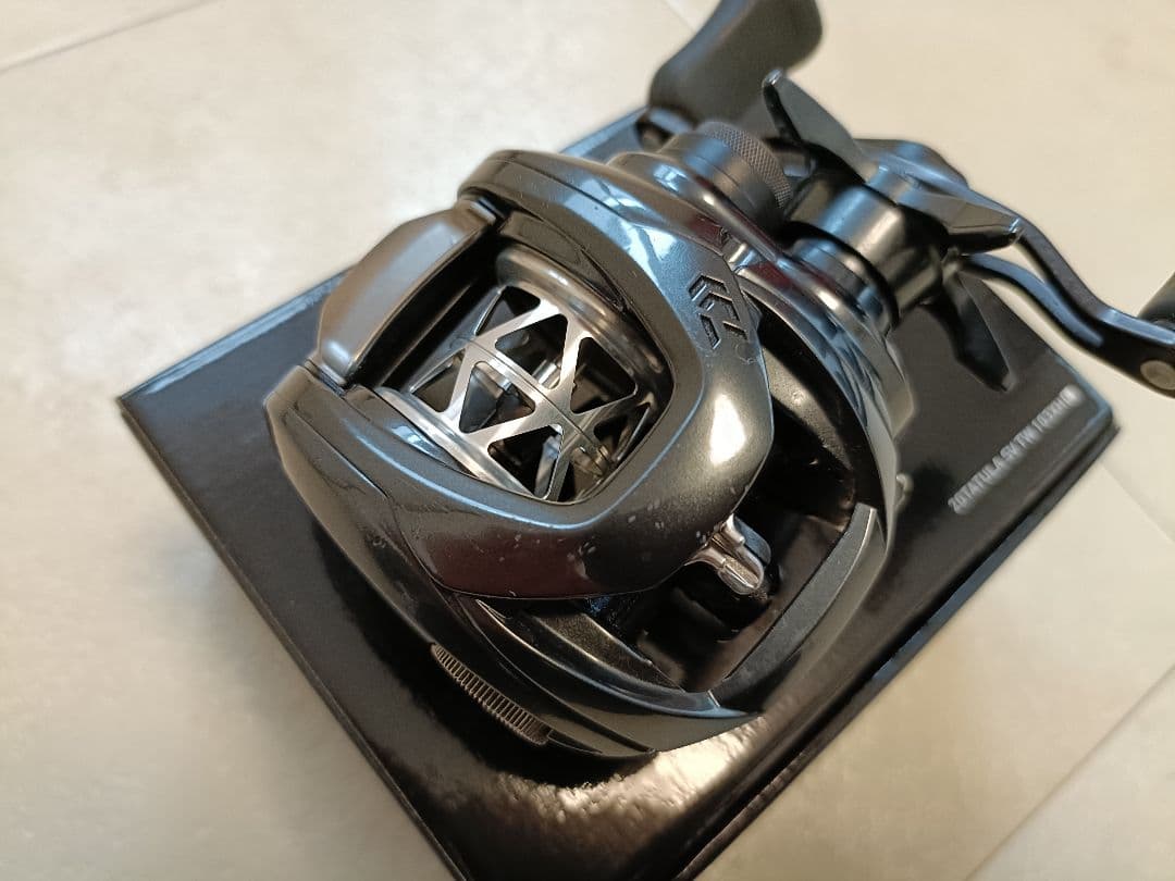 シャロースプール付 ダイワ 20 タトゥーラ SV TW ベイトフィネス