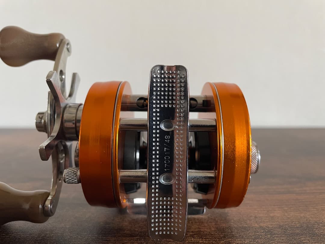 ABU Ambassadeur 2500C アンバサダー サンセットオレンジ