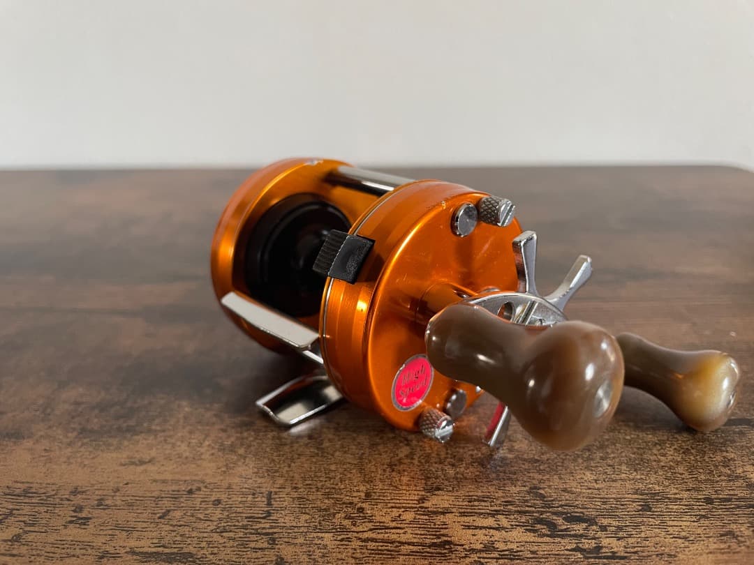 ABU Ambassadeur 2500C アンバサダー サンセットオレンジ