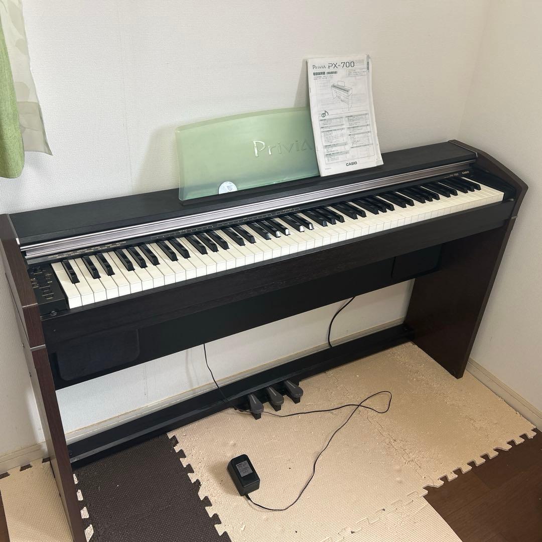 電子ピアノ　CASIO Privia PX-700