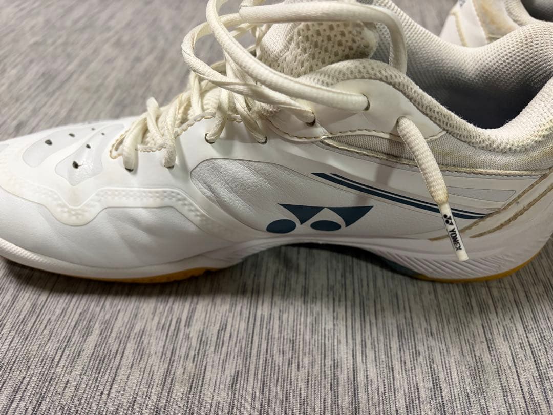 YONEX バドミントンシューズ パワークッション65Z4W 26.5cm