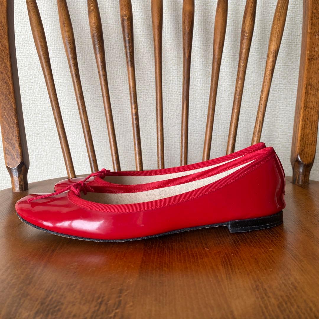 ☆再値下げ！【中古】「Repetto」サンドリオン エナメルバレエシューズ