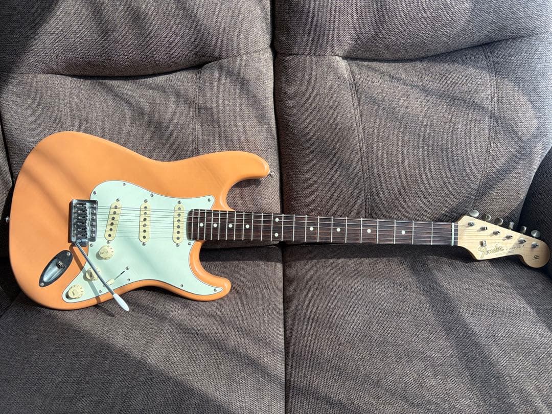 stratocaster コンポーネント