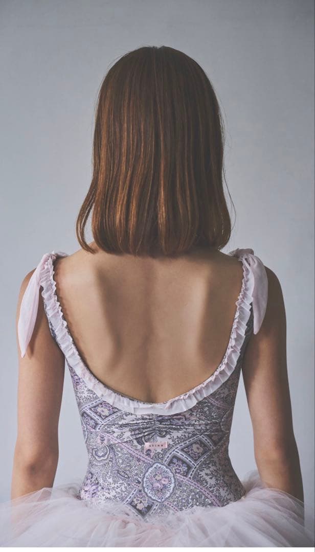 【新品未使用】stina M ポーチ付 Her story rose reaf