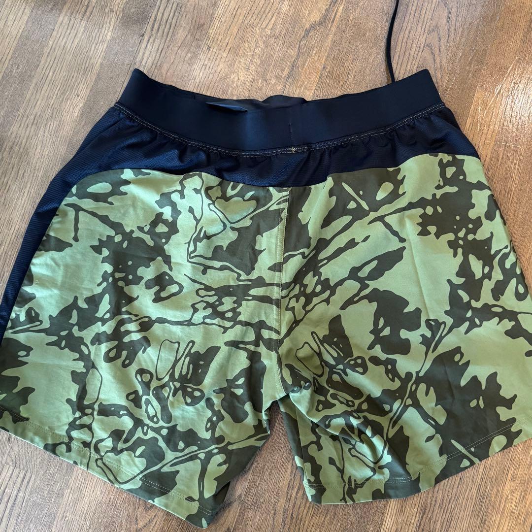 ウォーキング・ランニングウェア Under Armour Men's HeatGear Fitted Camo