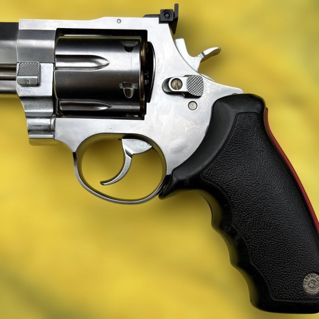 マルシン　RAGING BULL .44 MAGNUM トーラス　ガスガン
