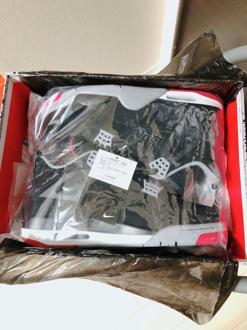 週末値下【新品未使用】AIR JORDAN 4 RETRO ブレッド2019