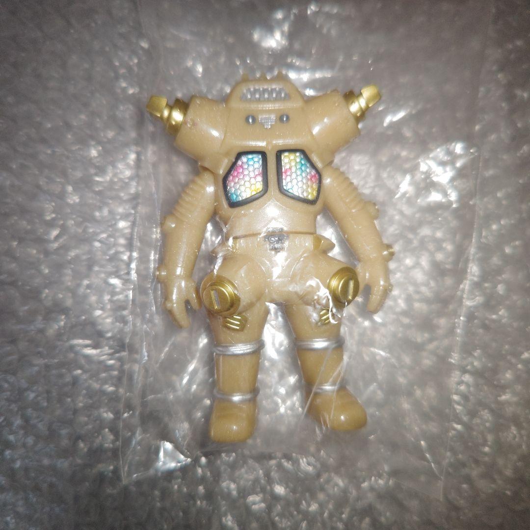 one up　ウルトラセブン　キングジョー　ソフビ