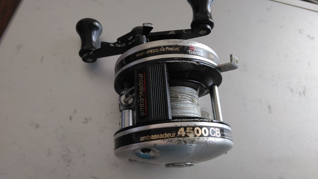 abu ambassadeur 4500CB　オールドベイトリール