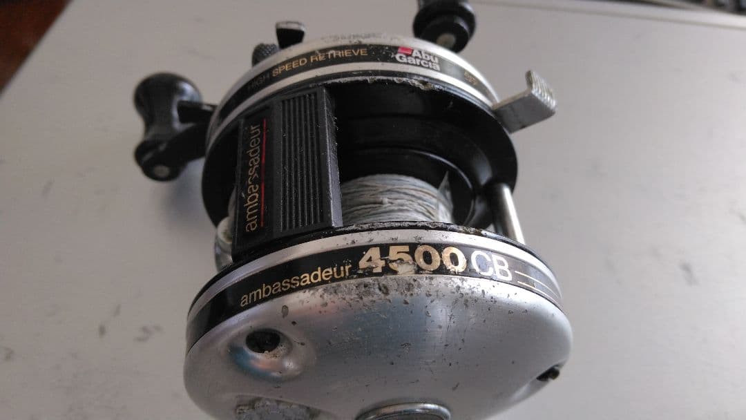abu ambassadeur 4500CB　オールドベイトリール