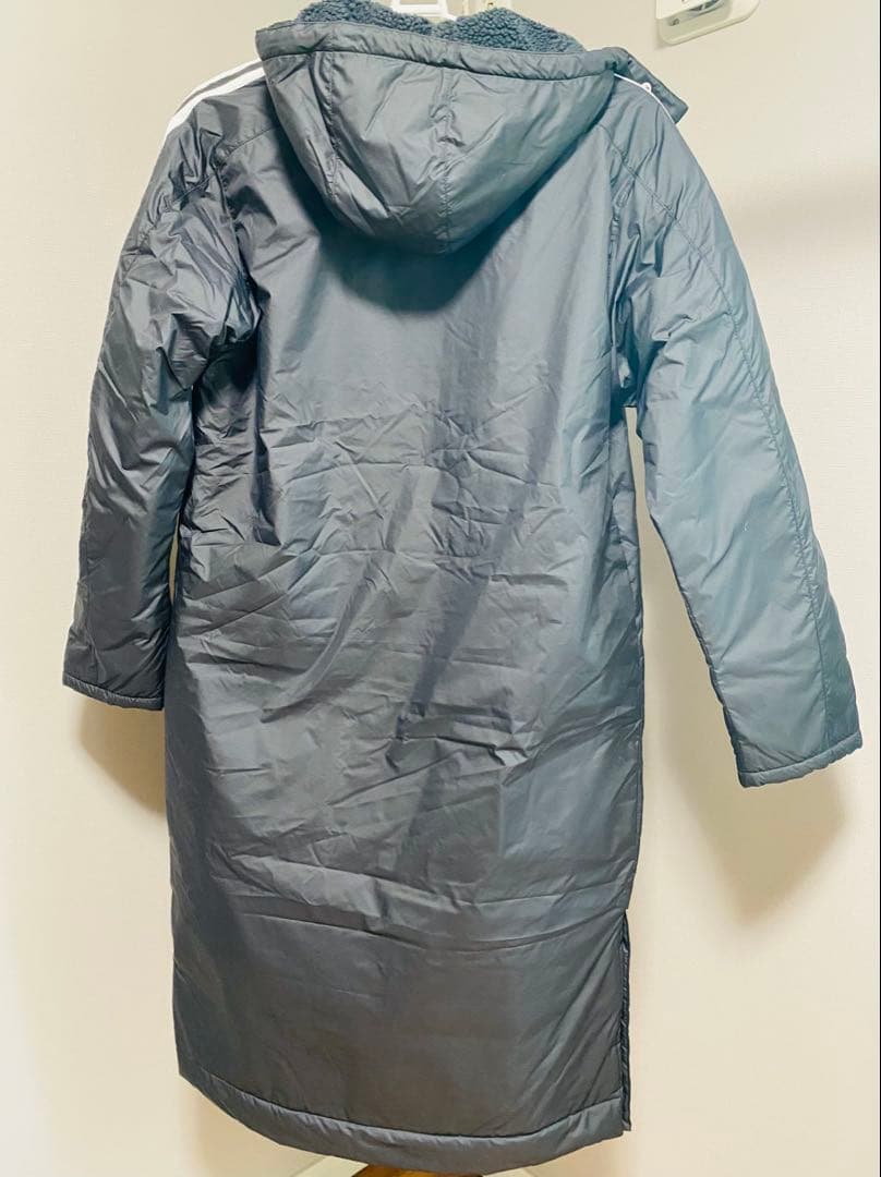 【最終値下げ】新品　adidasアディダス ベンチコート　ボア　黒　L