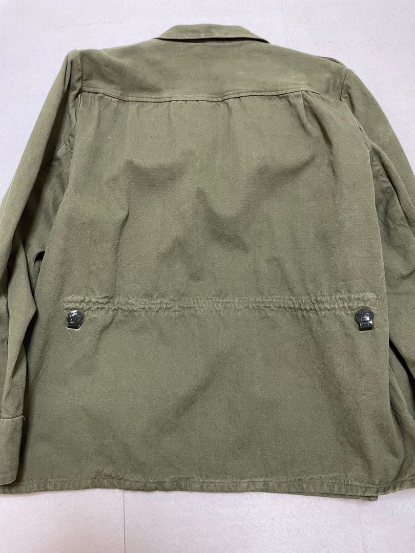 ブルガリア軍放出品 人民軍兵下士官用夏期勤務服 軍服/制服セット