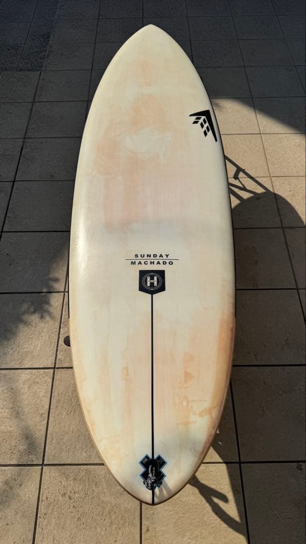 【FIREWIRE】 SUNDAY 5’9’’ ロブマチャドキールフィン付