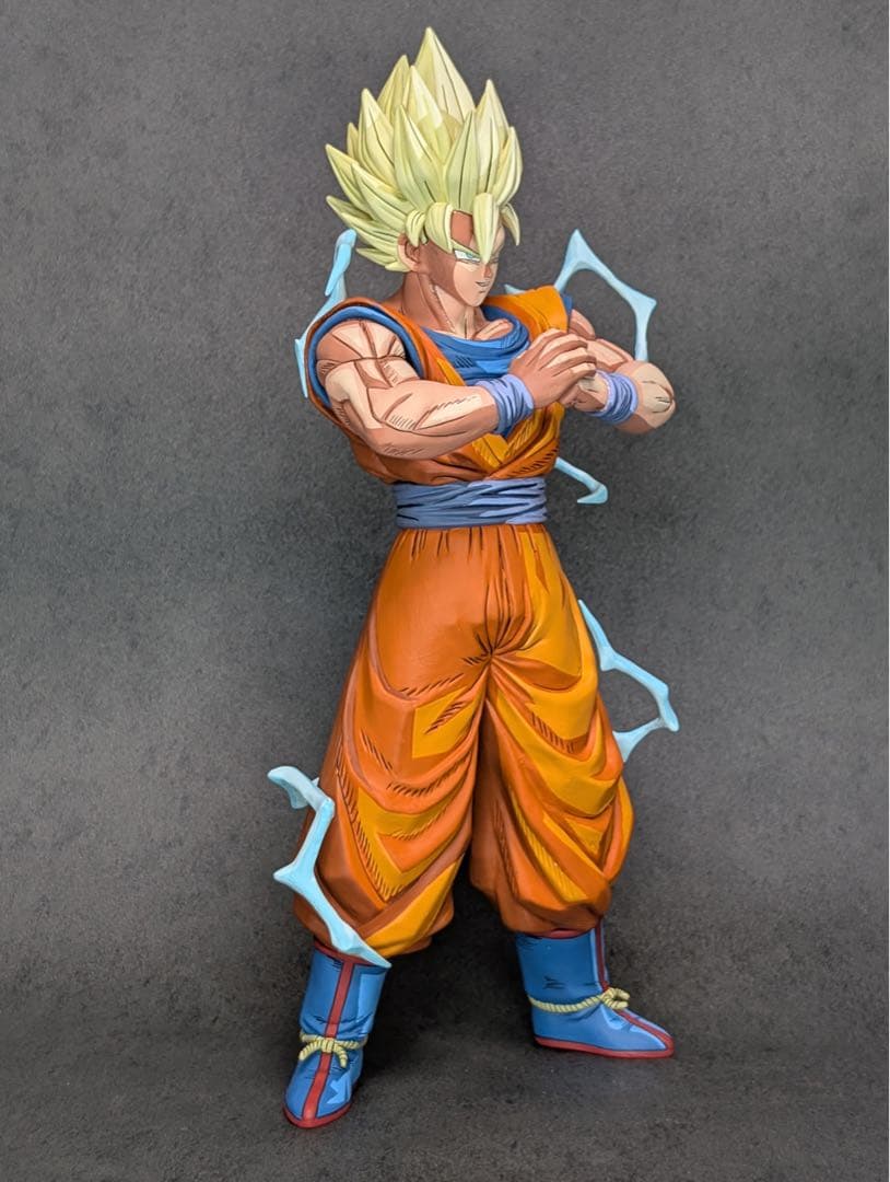 二次元彩色リペイント2Dドラゴンボール超サイヤ人孫悟空フィギュア