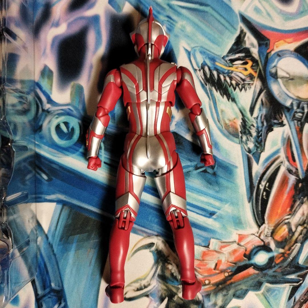 SHFiguarts　ウルトラマンメビウス