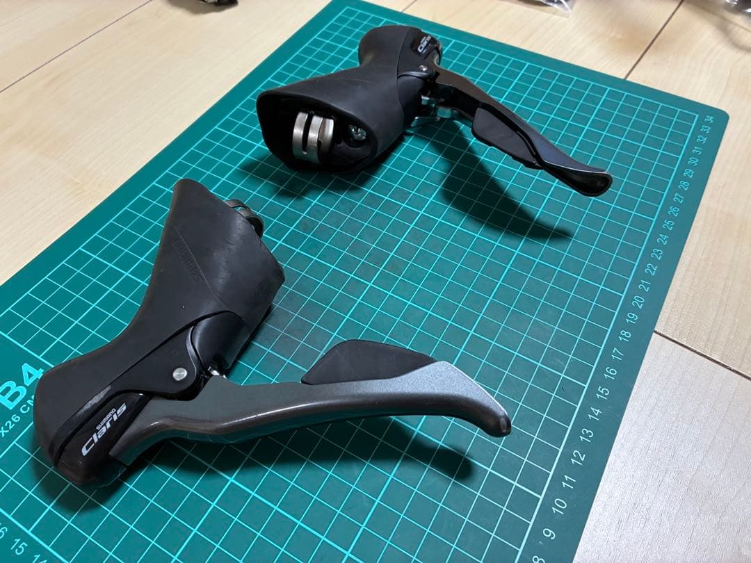 Shimano Claris、ST-R2000 2×8スピード
