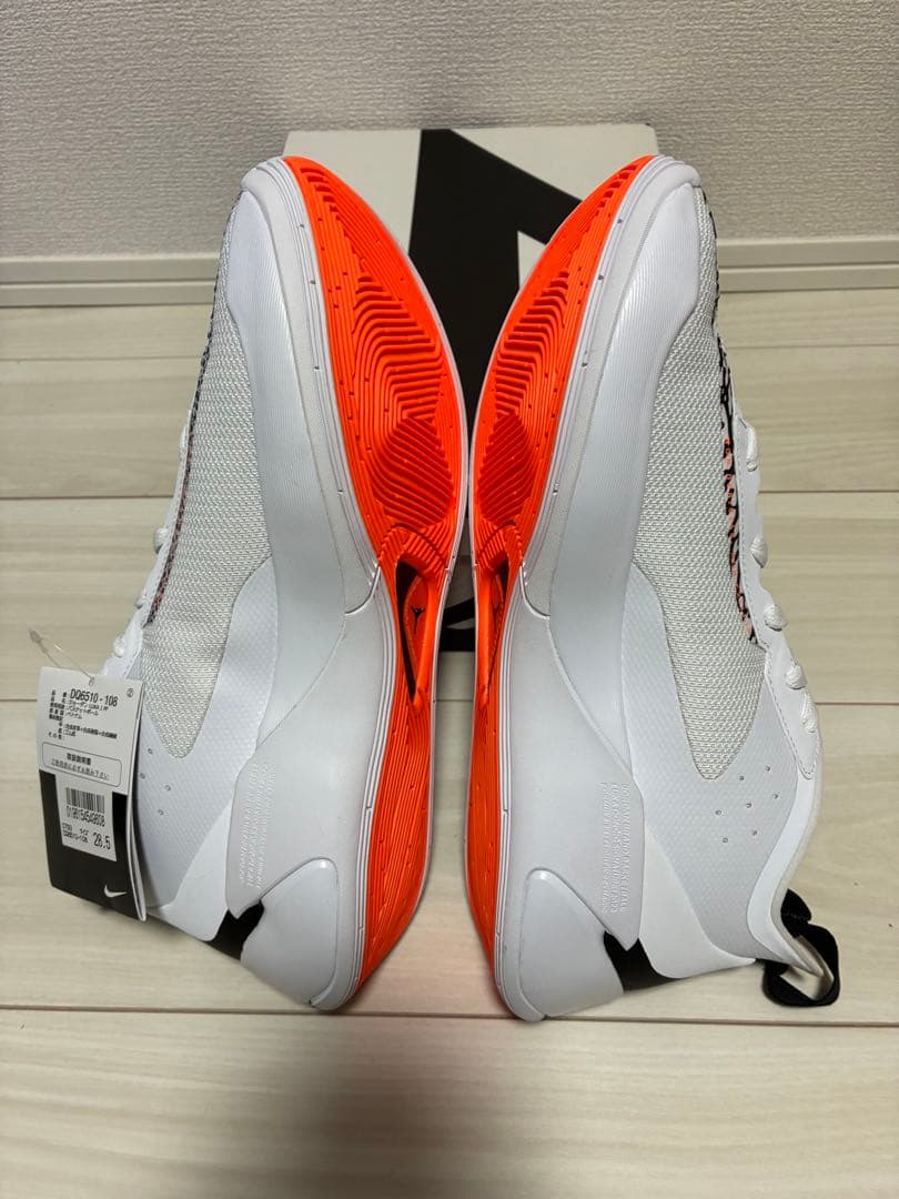 シューズ(男性用) Luka1 \"White/Black/Total Orange\" 28.5cm