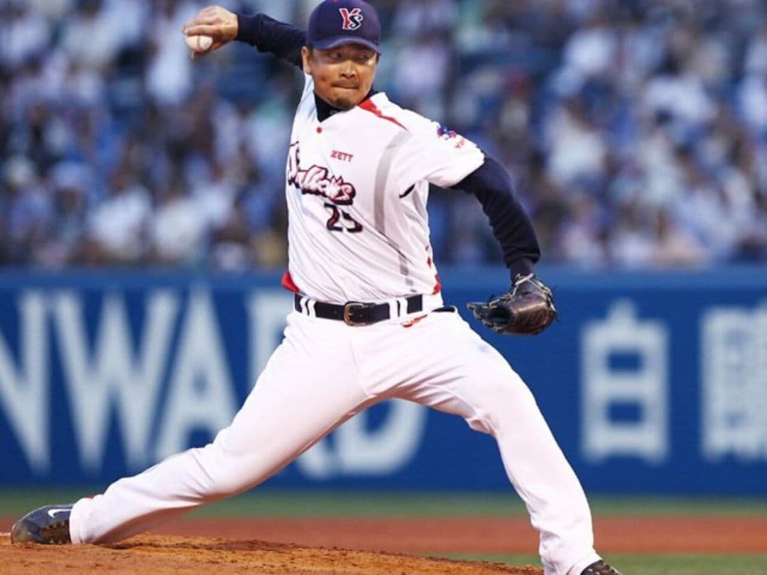 【当時物】ヤクルトスワローズ　館山　ビームス　ホーム　ユニフォーム　ゼット　XL