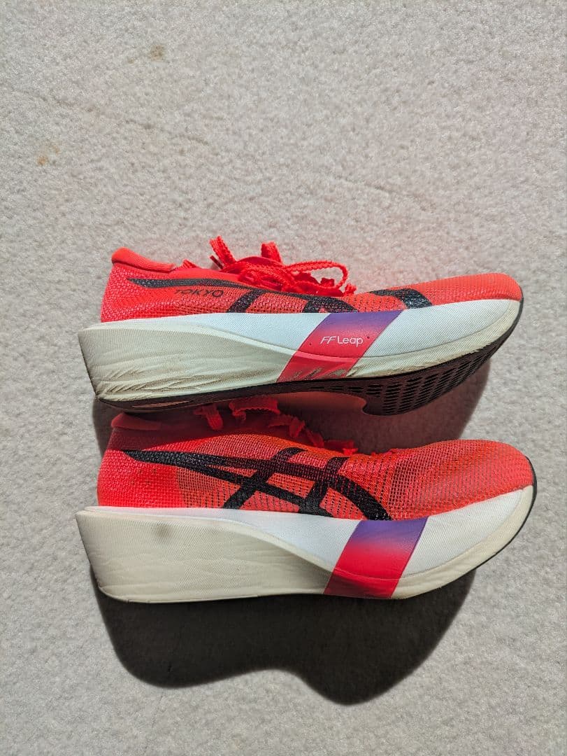 ASICS　アシックス　メタスピードTOKYOエッジ