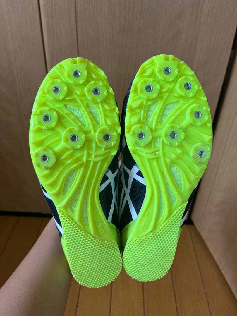 asics スパイクシューズ ネイビー/ライム