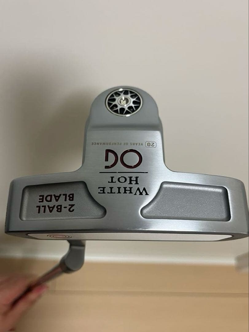 オデッセイWHIT HOT OG 2BALL BLADE パター