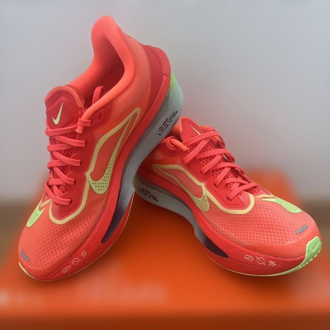 NIKE ウィメンズ ズームフライ 6 新品未使用　24cm