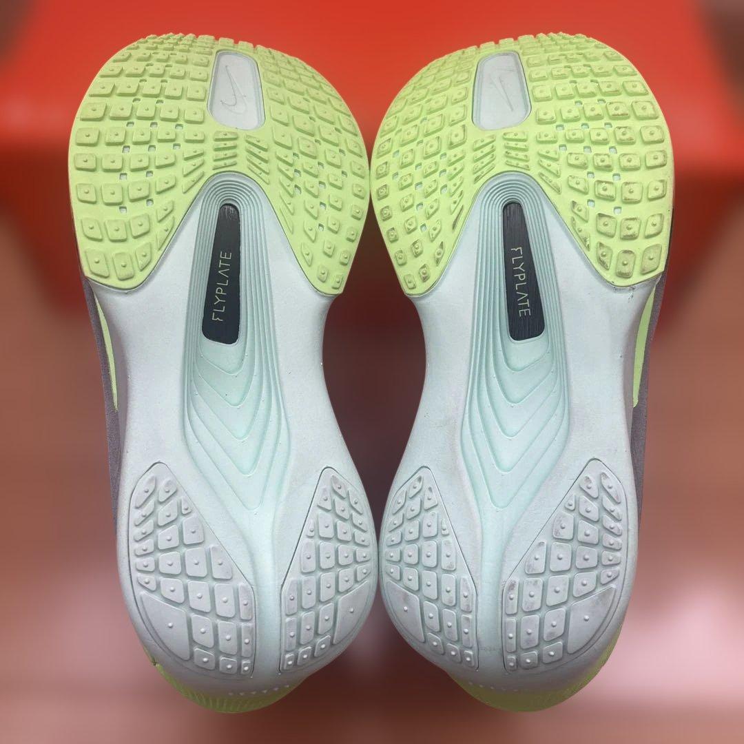 NIKE ウィメンズ ズームフライ 6 新品未使用　24cm