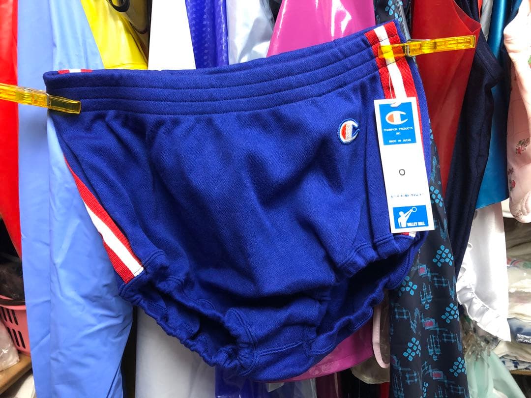 バレーボールウェア　チャンピオン　青紫　Oサイズ　ポリエステル　外袋有　未使用