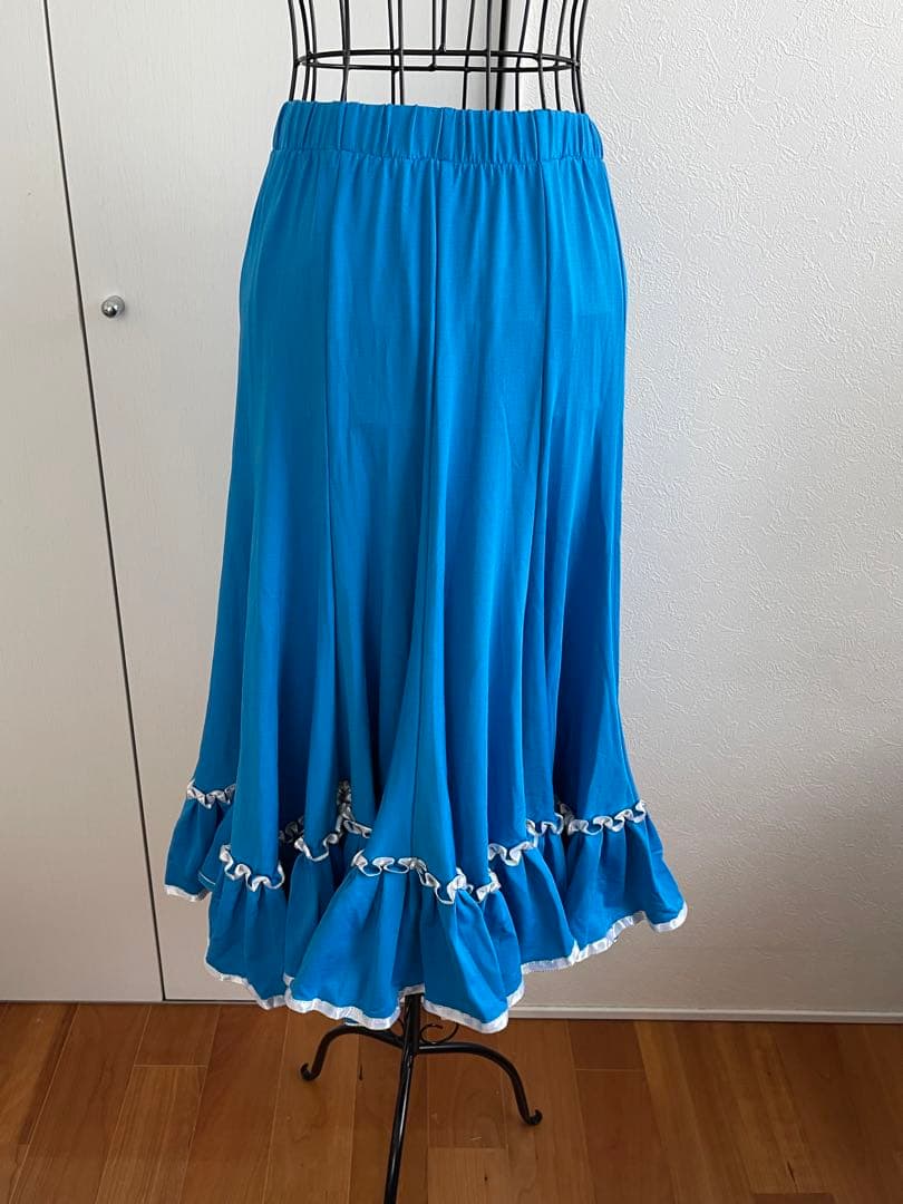 ❤️新品❣️ 未使用❣️社交ダンス　ミディアムスカート　スカイブルー❤️