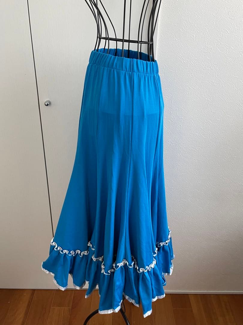 ❤️新品❣️ 未使用❣️社交ダンス　ミディアムスカート　スカイブルー❤️