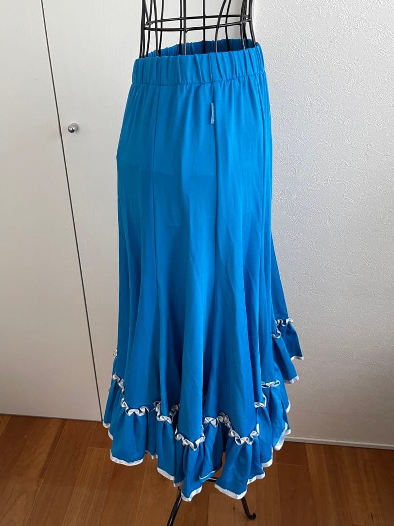 ❤️新品❣️ 未使用❣️社交ダンス　ミディアムスカート　スカイブルー❤️
