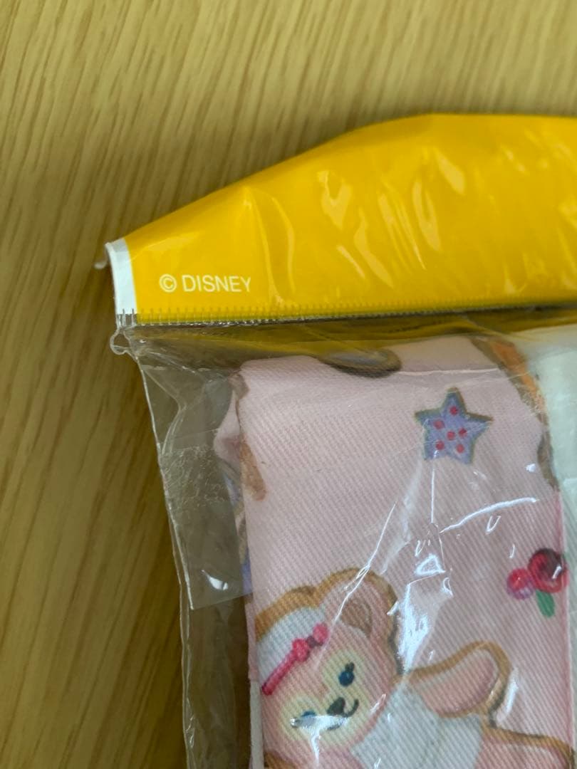ダッフィーお弁当箱　ランチボックス　エプロン＆ミトンセット　ご飯型抜き