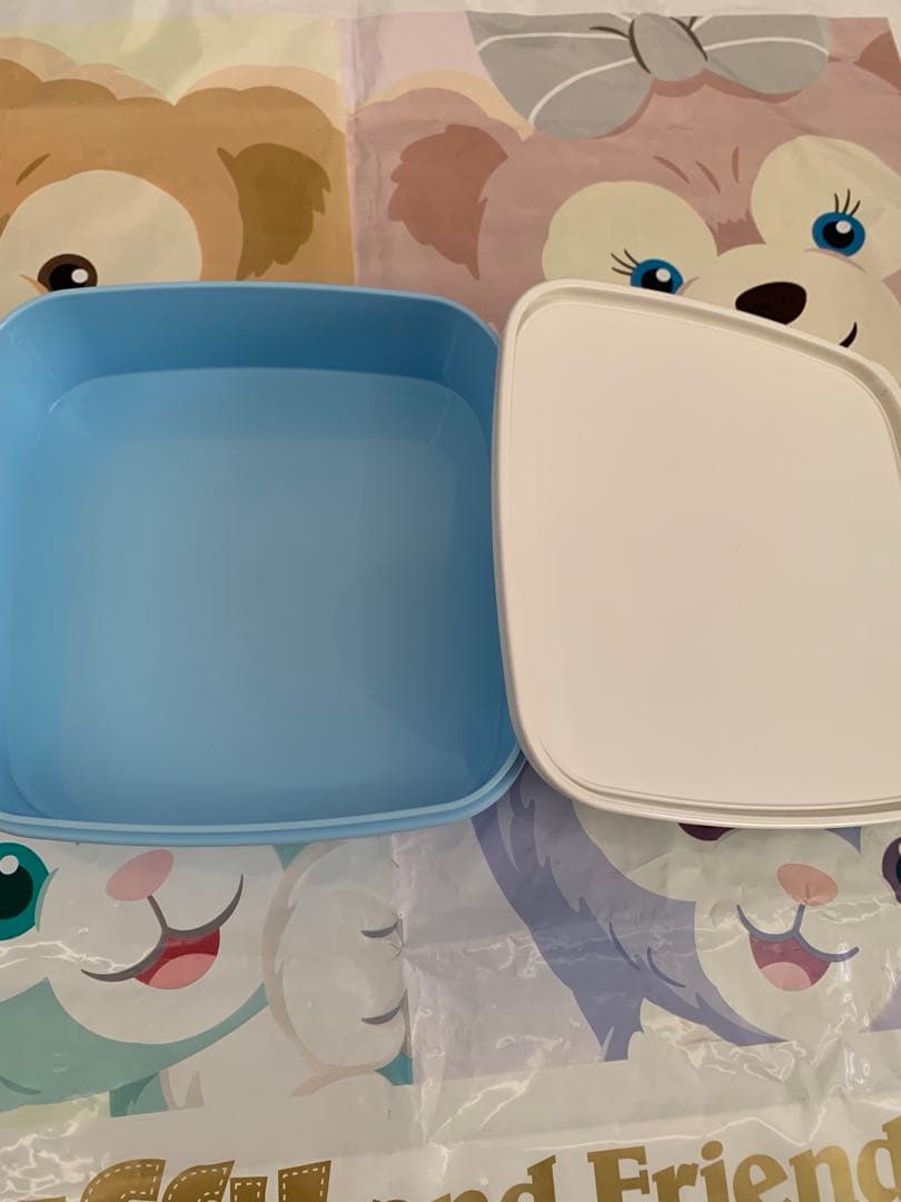 ダッフィーお弁当箱　ランチボックス　エプロン＆ミトンセット　ご飯型抜き