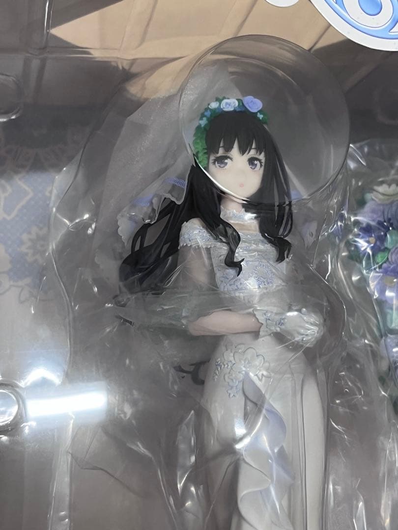 錦木千束　井ノ上たきな　ウェディングドレスVer.　1/7スケールフィギュア