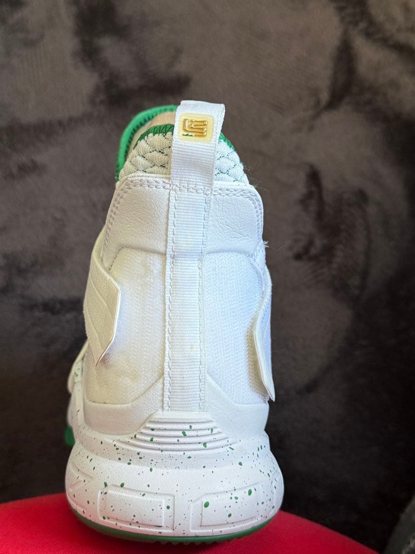 シューズ(男性用) Nike LeBron Soldier XII 12