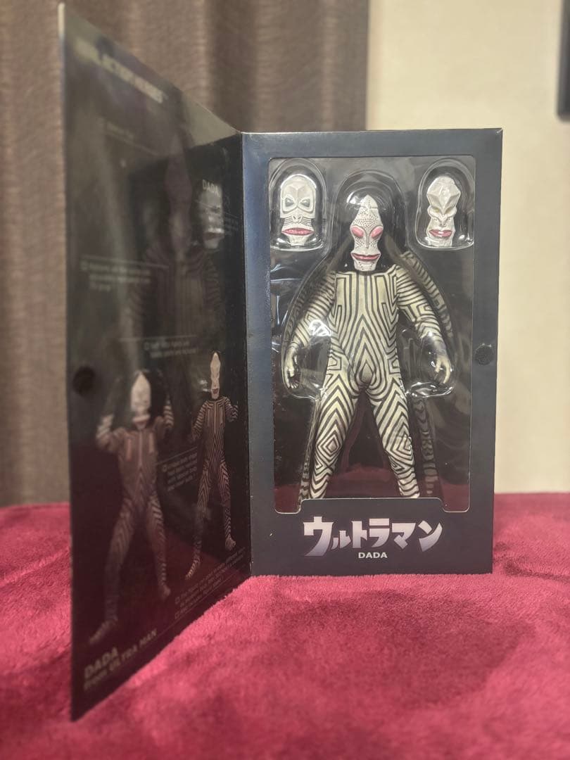 ウルトラマン DADA フィギュア 完品
