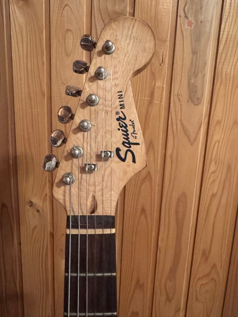 Squier fender ミニストラト ピンク エレキギター 初心者