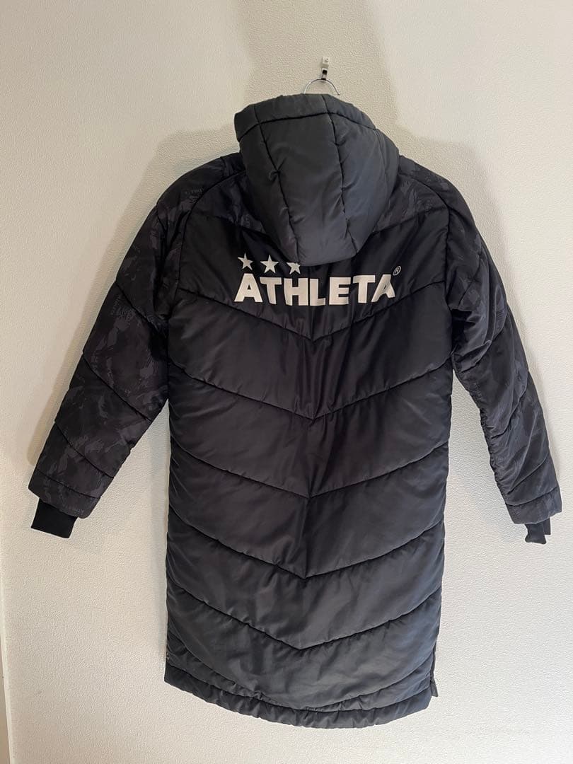 ATHLETA ブラック ベンチコート　140