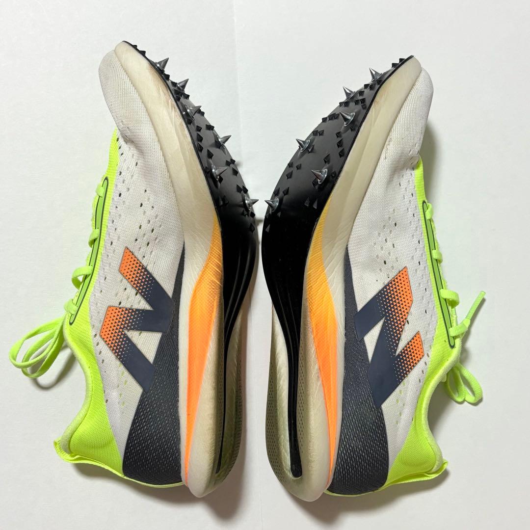 ニューバランス FuelCellSuperComp MD-X v3 23.5cm