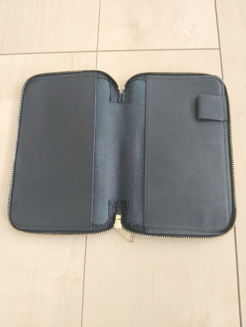ミズノ　BSSロゴ入り　手帳カバー　ブラック　レア品