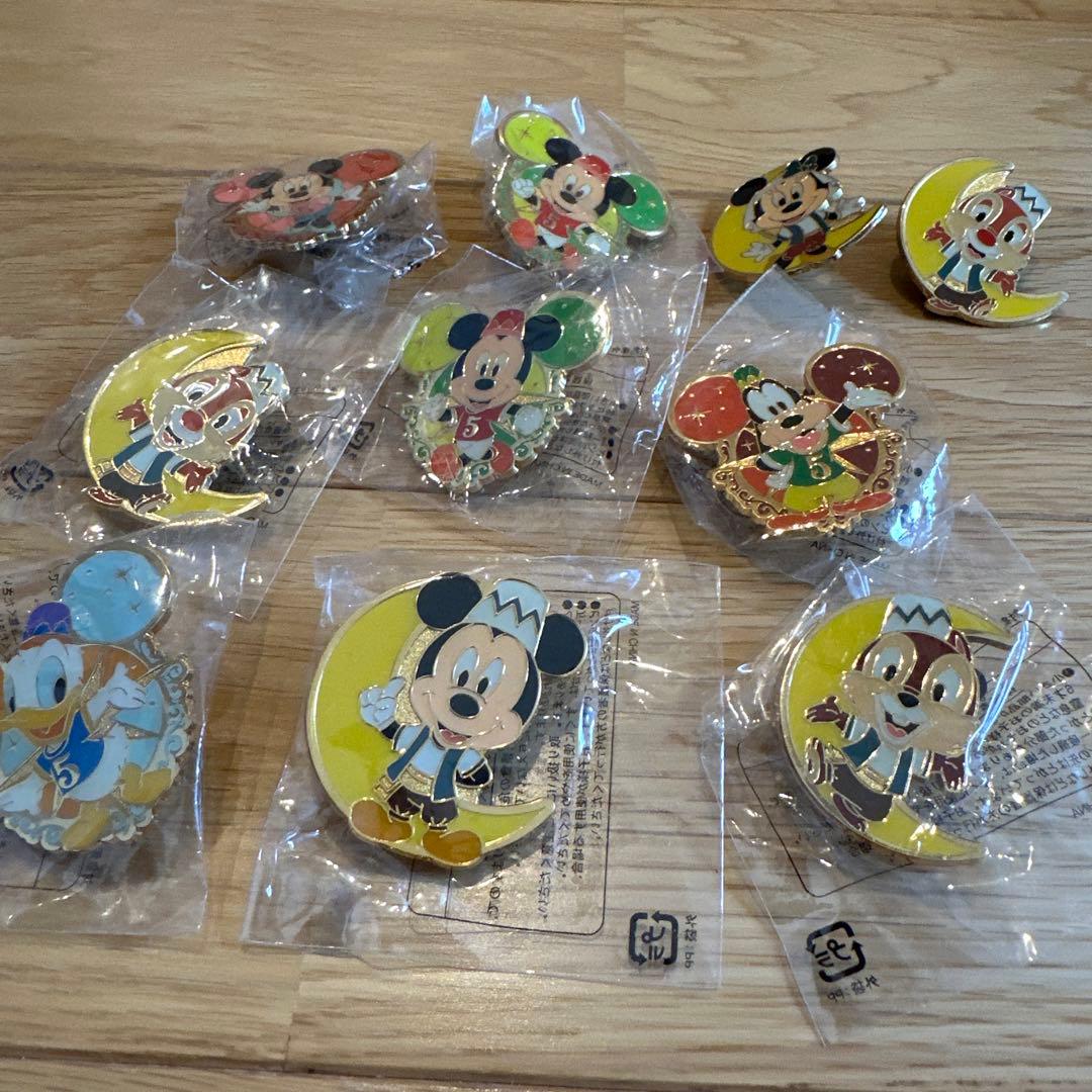 ディズニーシー　ピンバッジ　10個セット